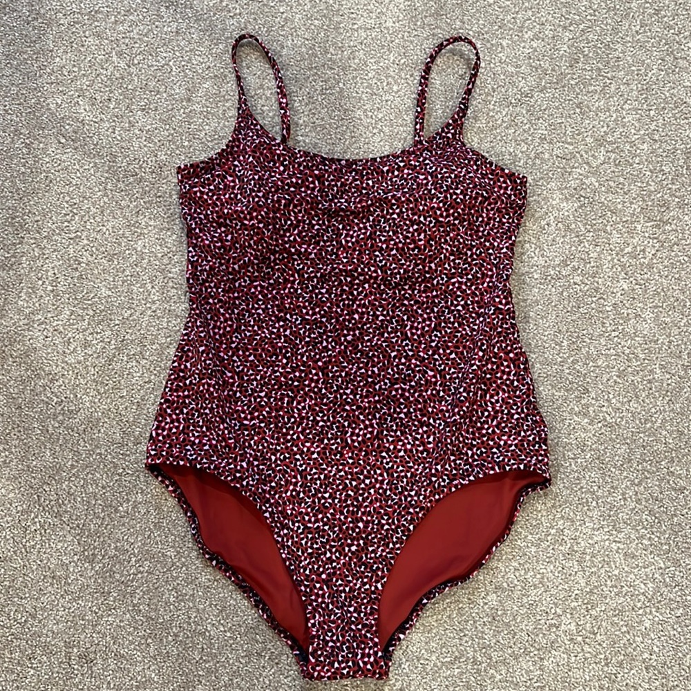 NWT Thin Strap one-Piece Swimsuit SZ M